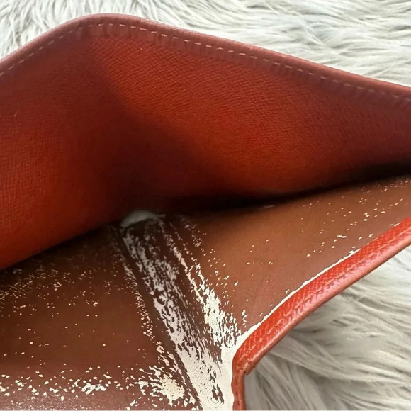 LOUIS VUITTON Epi Porte Tresor Etui Papiers Wallet Clutch - Picture 13 of 15